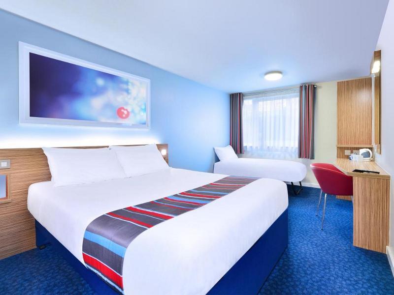Travelodge Southampton Central Exterior foto